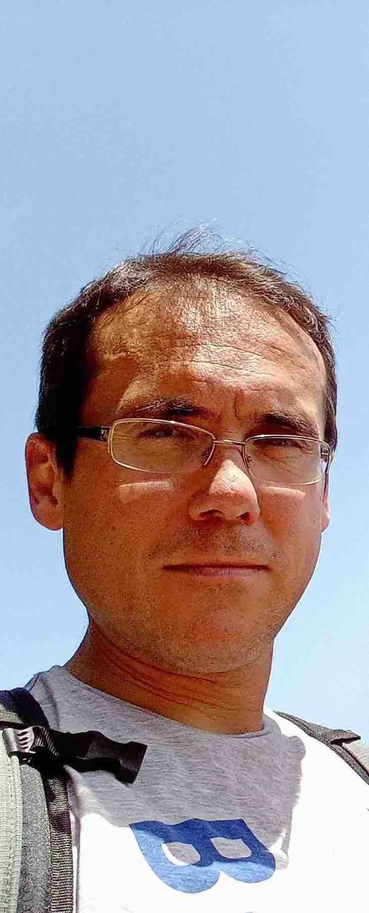 Professor Daniel Gallego-Hernández